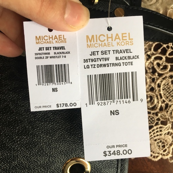 Michael Kors Large Zipper tote & wallet - Picture 7 of 8